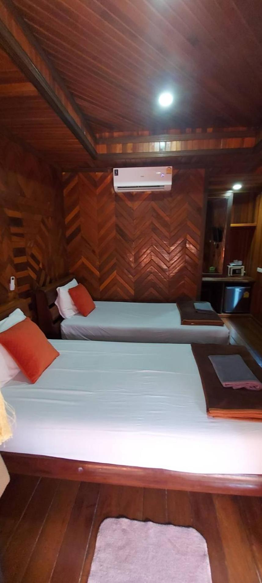 Phi Phi Sand Sea View Resort Zewnętrze zdjęcie