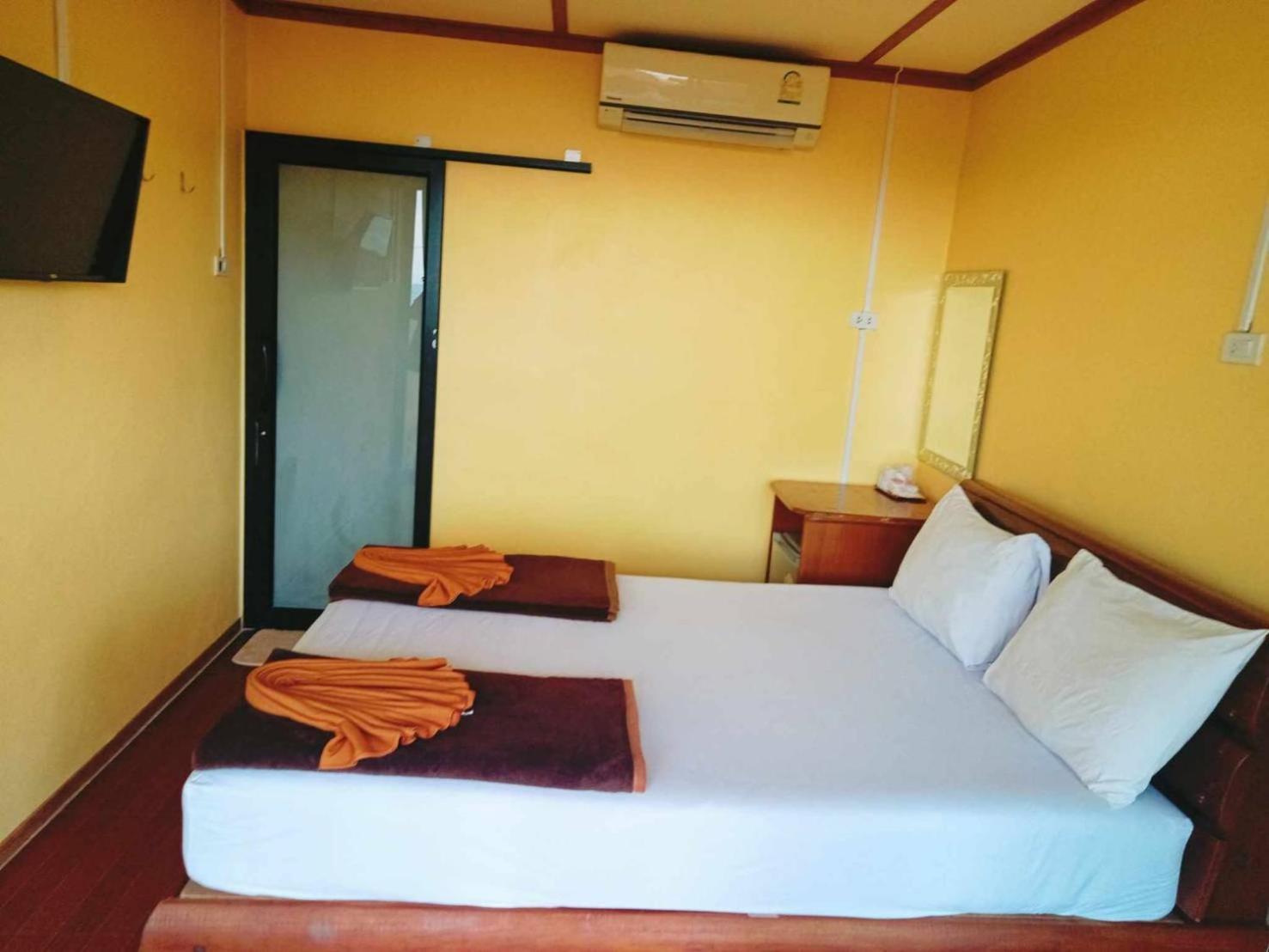 Phi Phi Sand Sea View Resort Zewnętrze zdjęcie