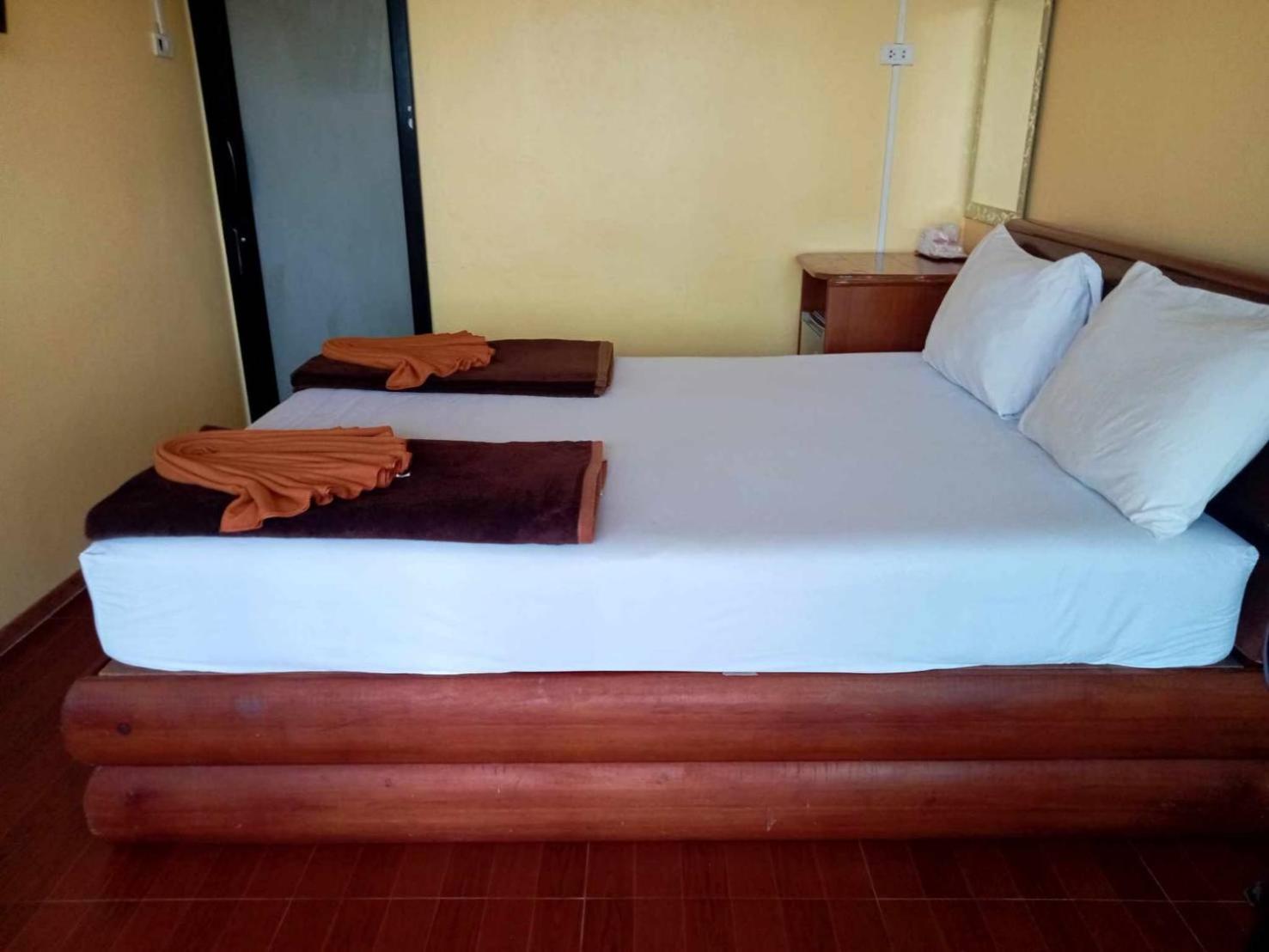 Phi Phi Sand Sea View Resort Zewnętrze zdjęcie