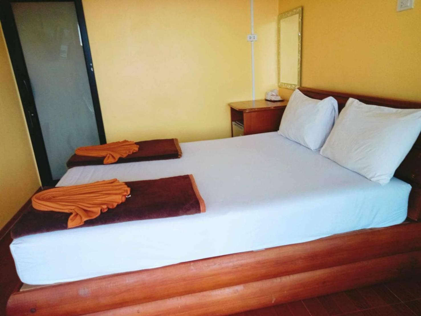 Phi Phi Sand Sea View Resort Zewnętrze zdjęcie