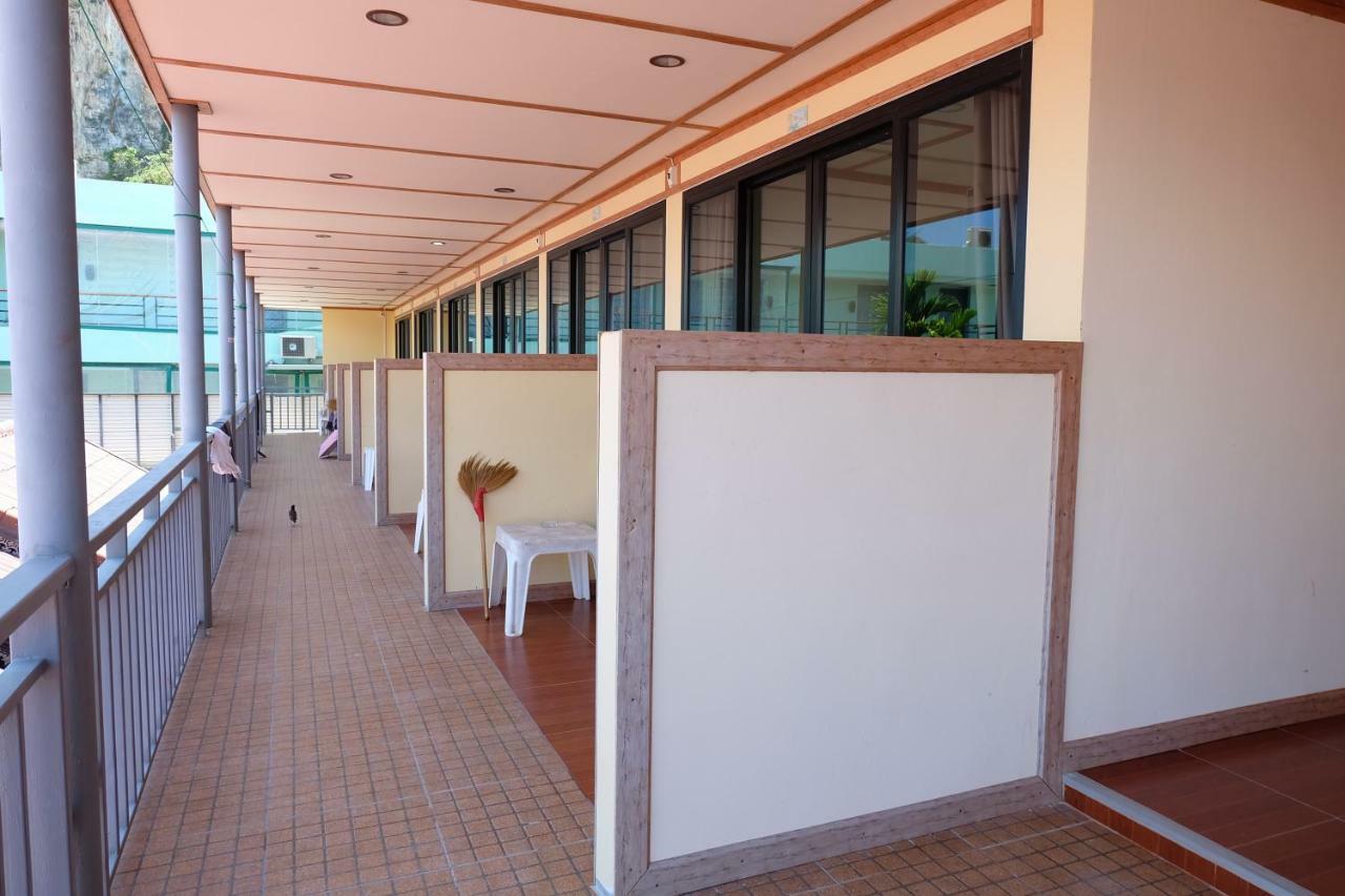 Phi Phi Sand Sea View Resort Zewnętrze zdjęcie